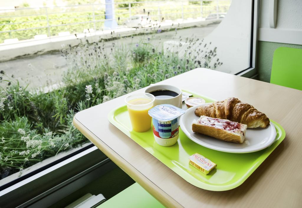 Ibis Budget Cergy St Christophe Ngoại thất bức ảnh