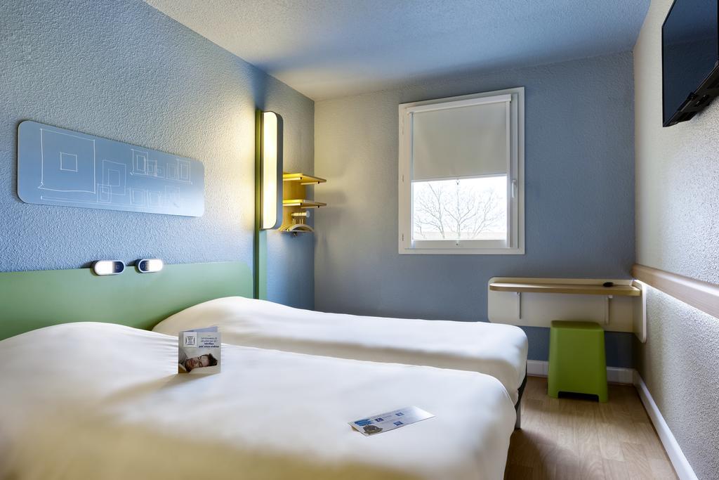 Ibis Budget Cergy St Christophe Ngoại thất bức ảnh