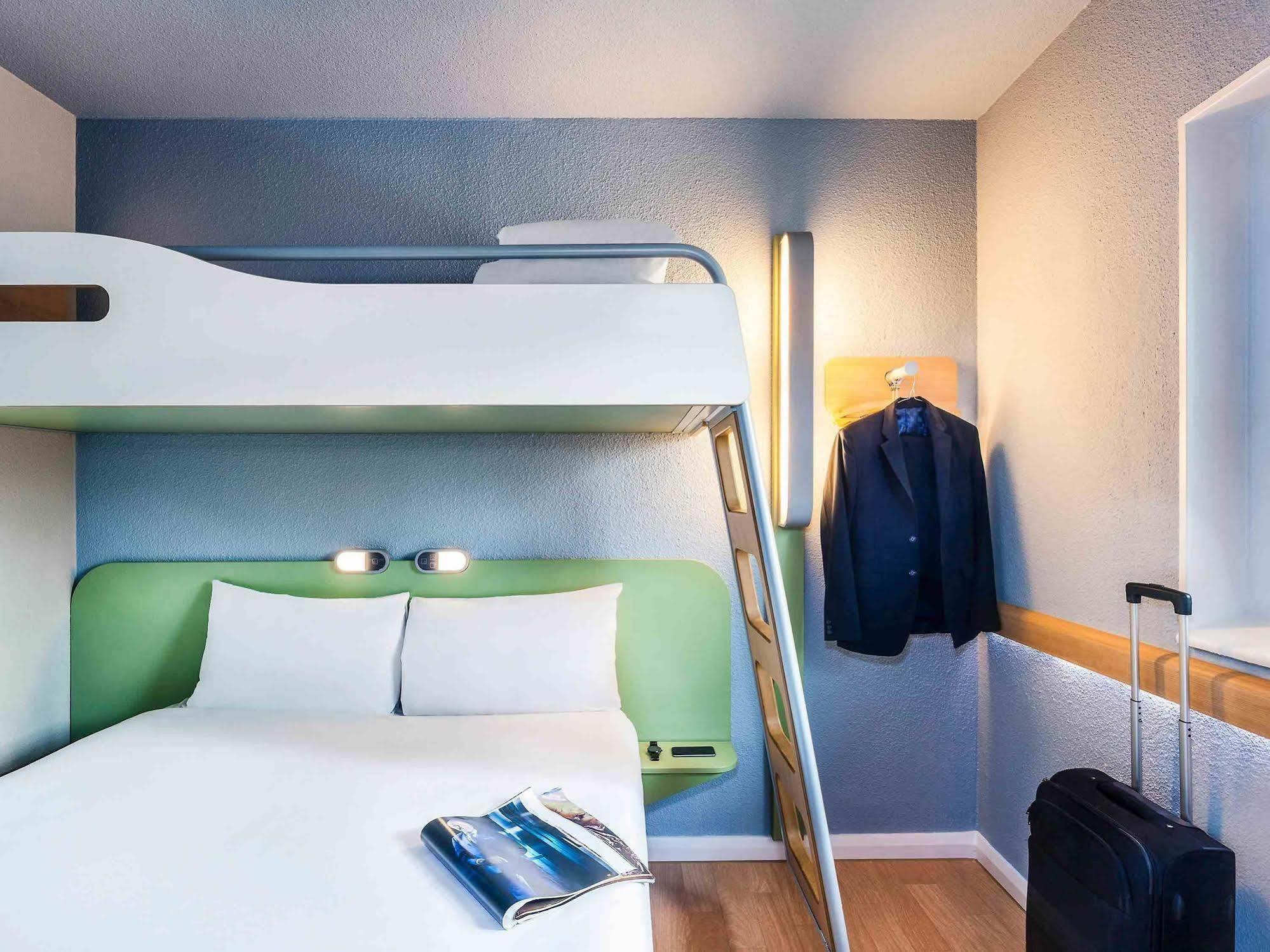 Ibis Budget Cergy St Christophe Ngoại thất bức ảnh